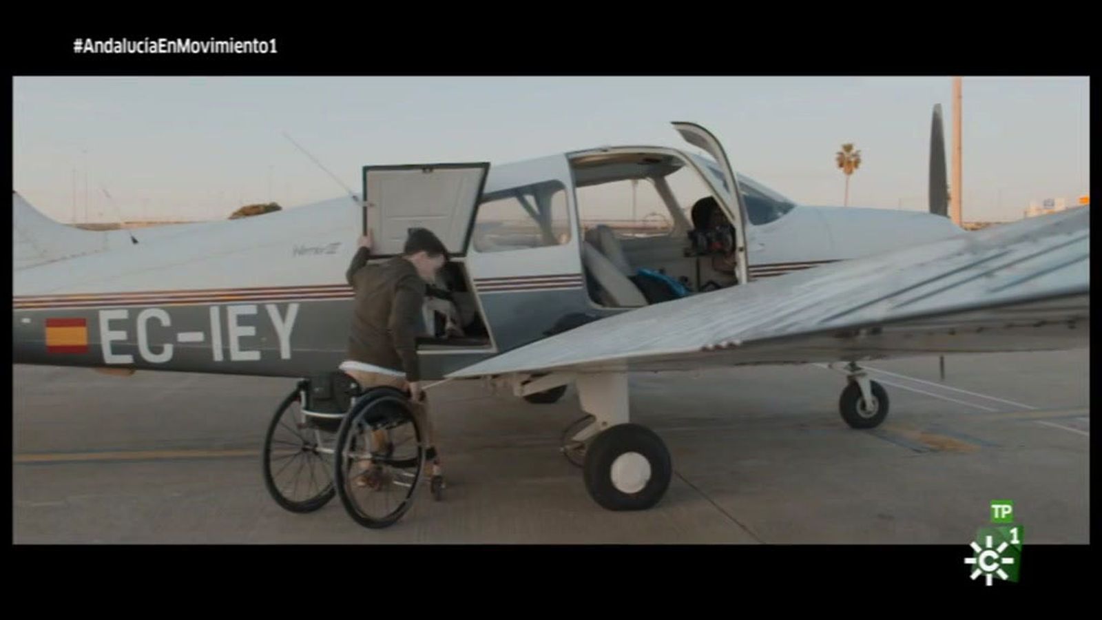 La primera escuela de vuelo para pilotos con diversidad funcional