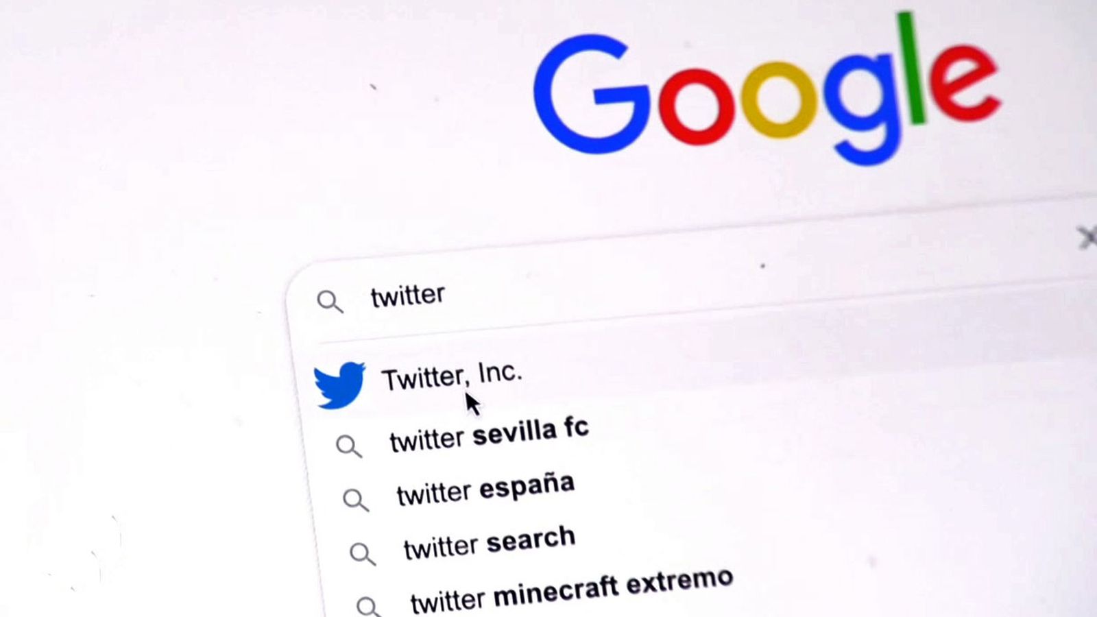 ¿Sabes cómo borrar tu cuenta de Twitter y crear otra cibersegura?