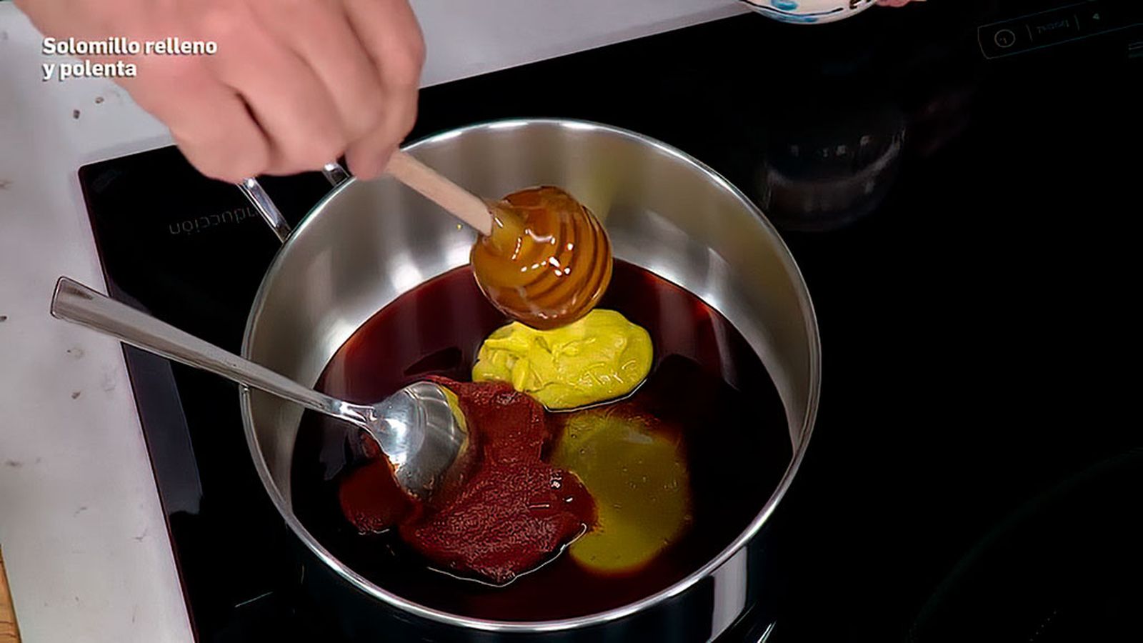 Una salsa hecha en 30 segundos y que sirve para distintos tipos de carne