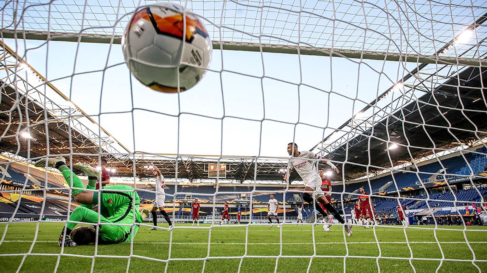 El Sevilla se exhibe ante la Roma