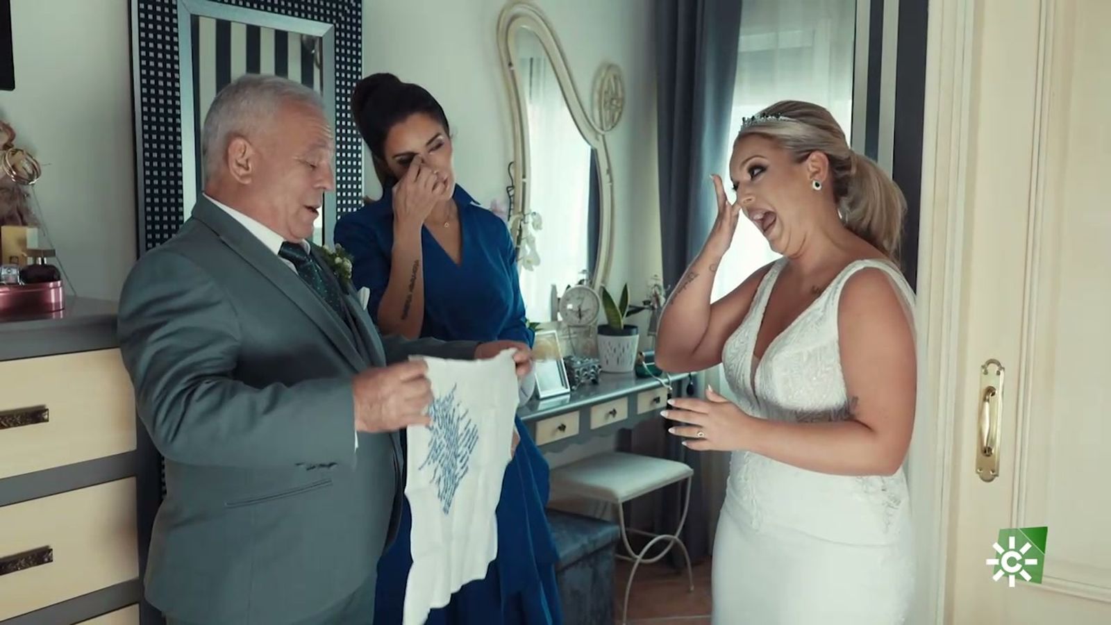 Las lágrimas empezaron para todos horas antes de la boda