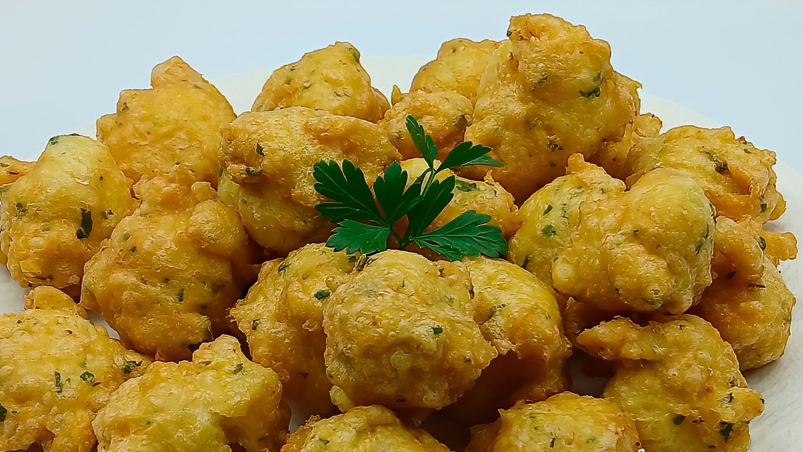 "Cómetelo", buñuelos de pescado