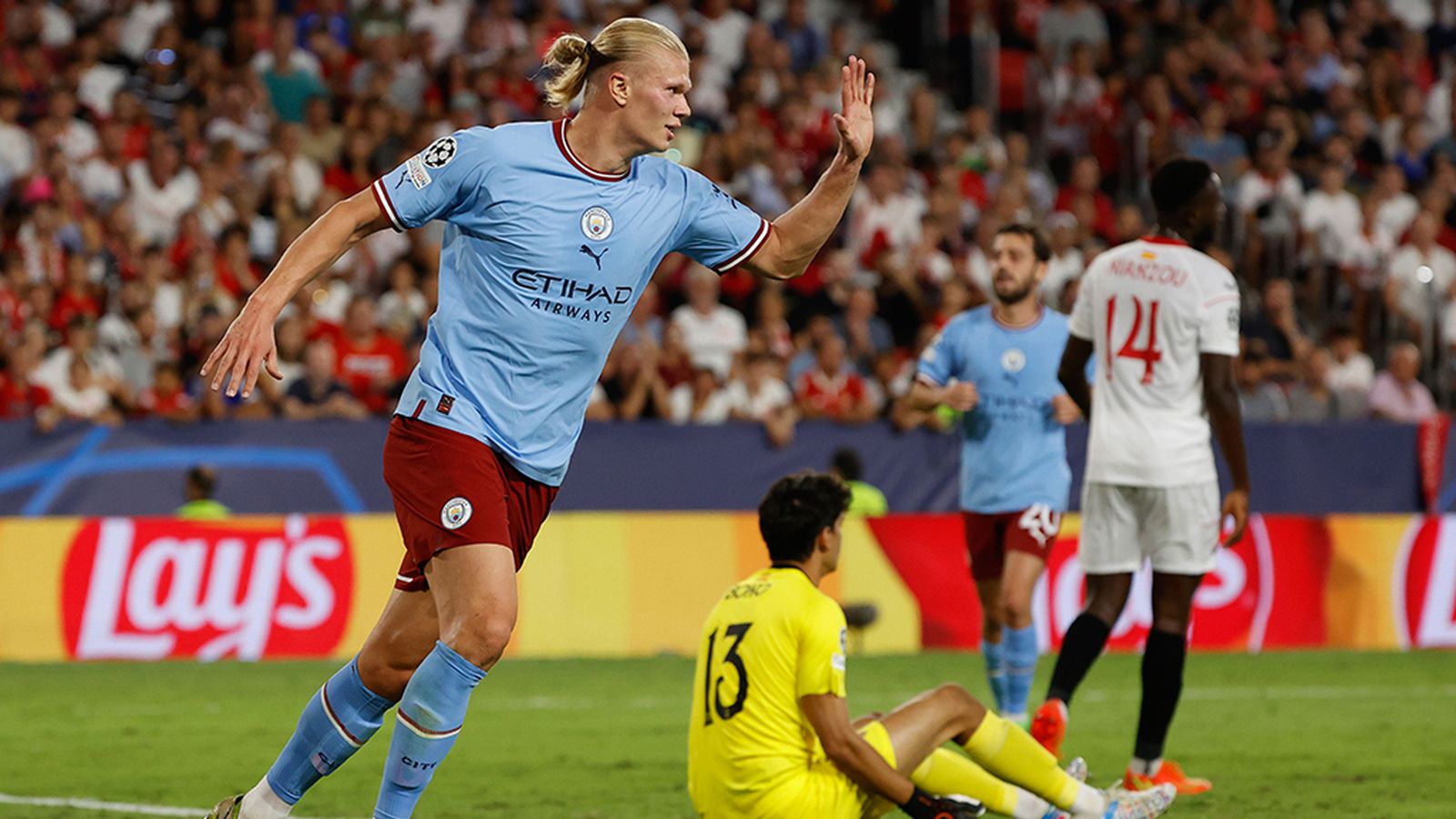 FOTO SEVILLA -MANCHESTER CHAMPION