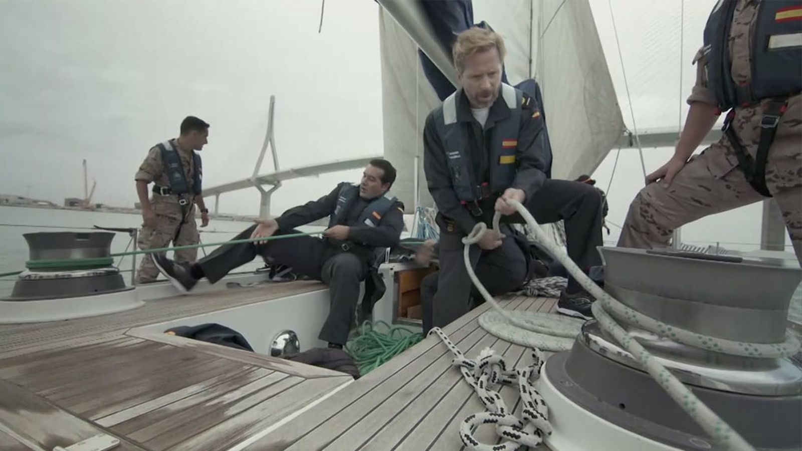 Entre compadres velero armada 1024x576