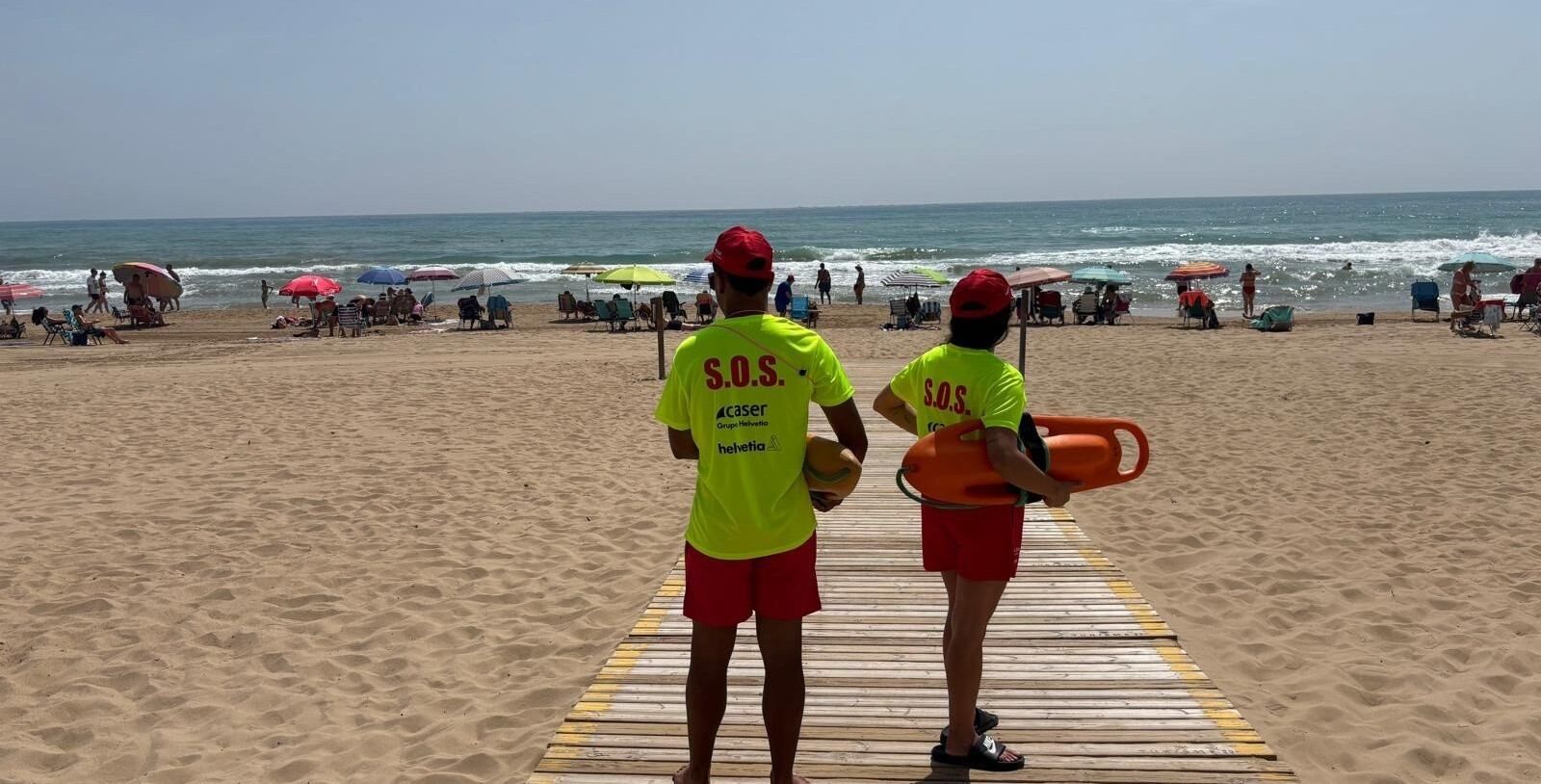 Socorristas en la playa