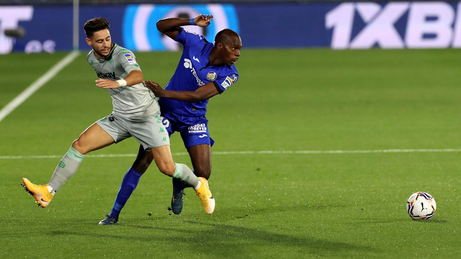 El Betis, arrollado por el Getafe