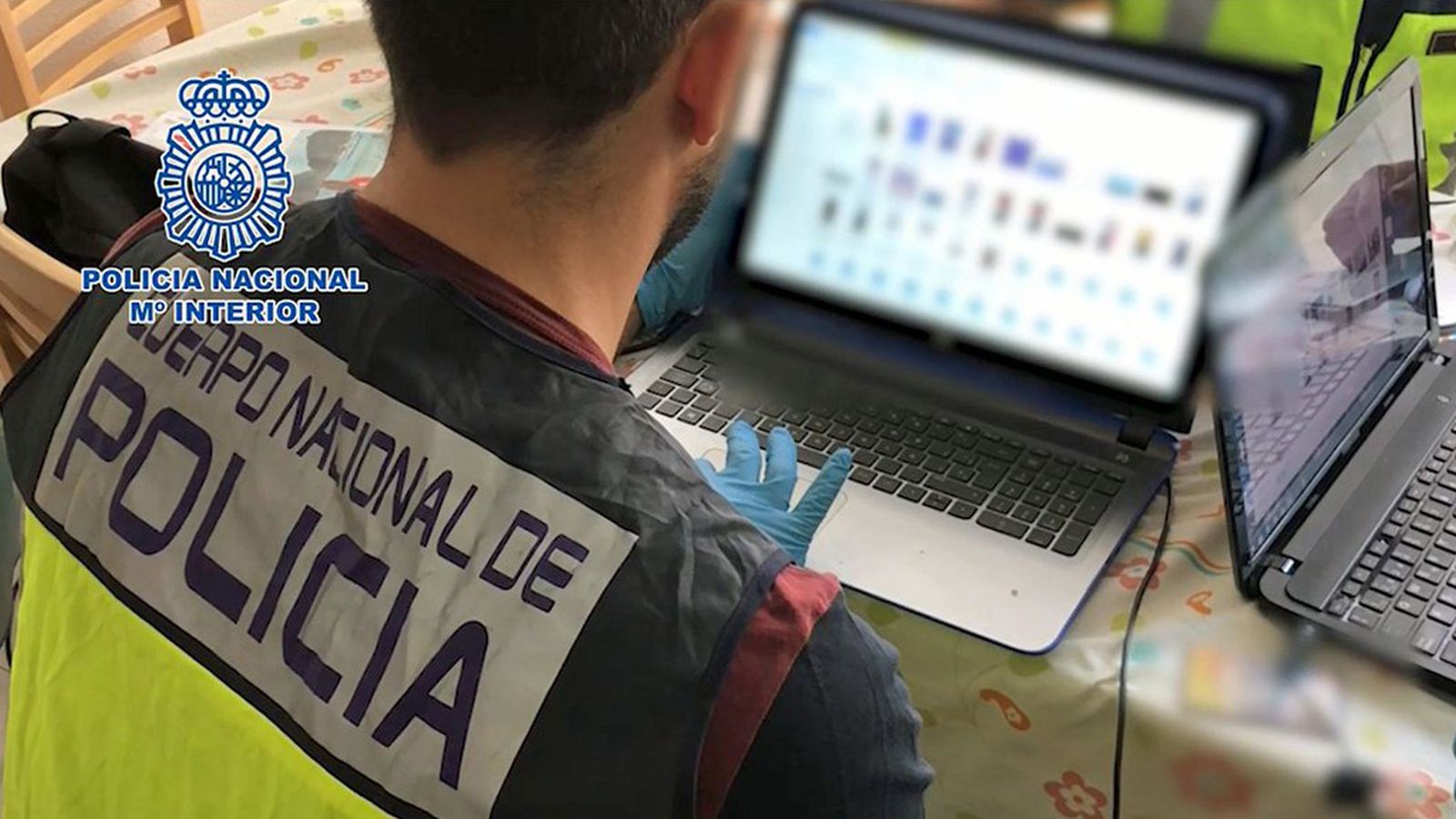 policia nacional 1024