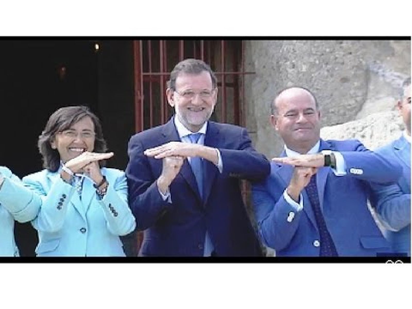 Mariano Rajoy en los dólmenes de Antequera (candidatura Patrimonio Mundial)