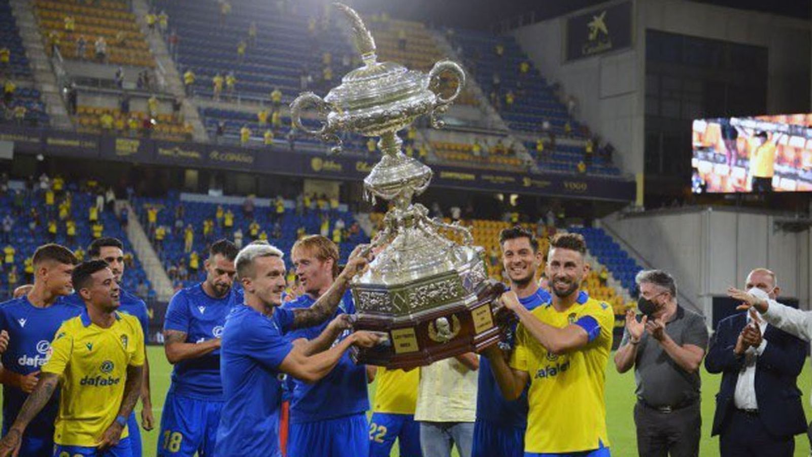 cadiz trofeo carranza
