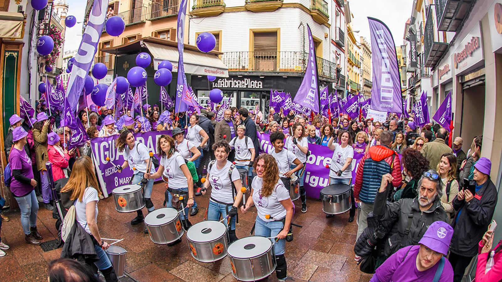 Manifestaciones UGT y CCOO en Andalucía 8M