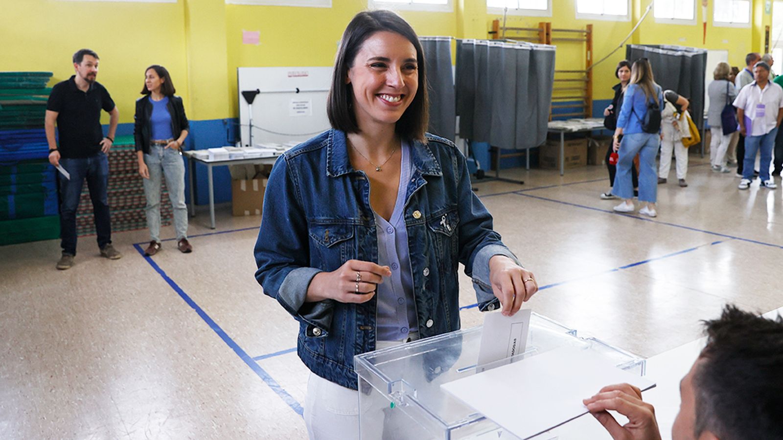 Montero vota en las elecciones europeas