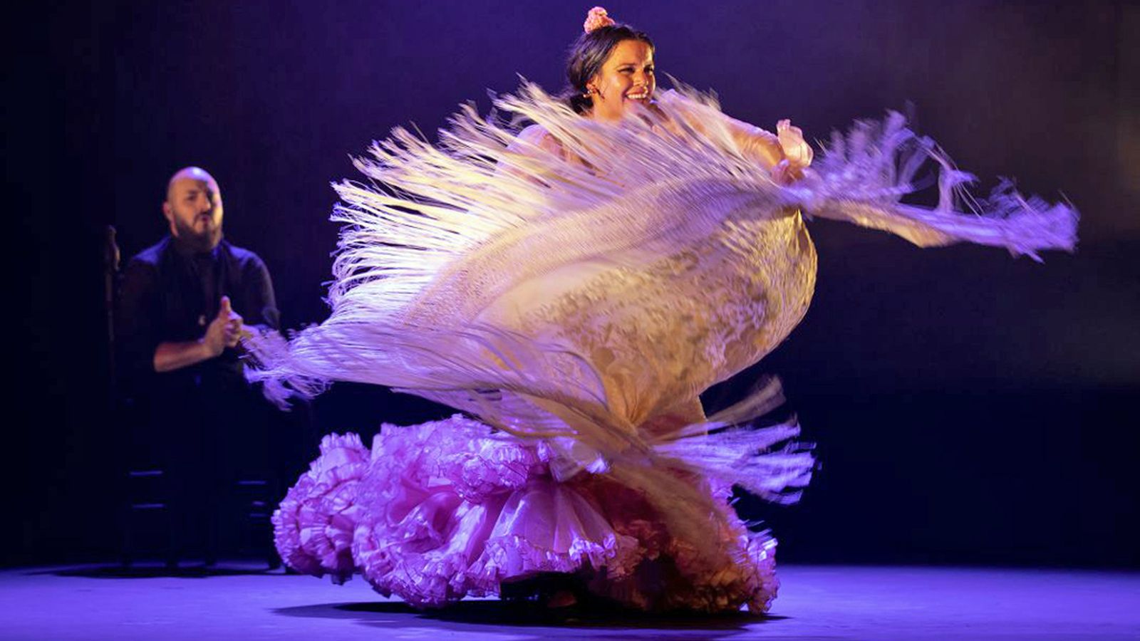 foto maría bailando