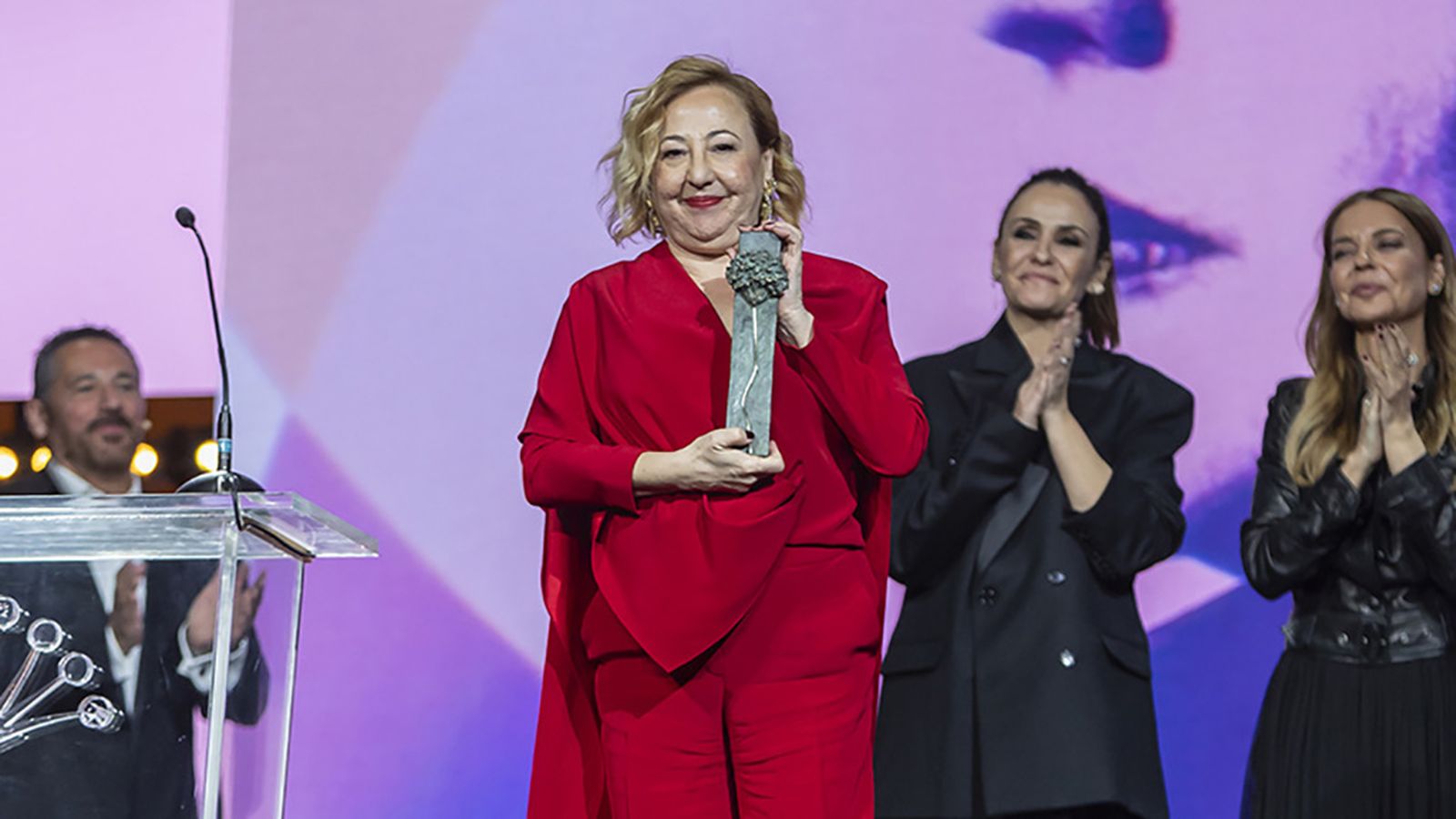 Carmen Machi recibe el premio Málaga en el Festival de Cine