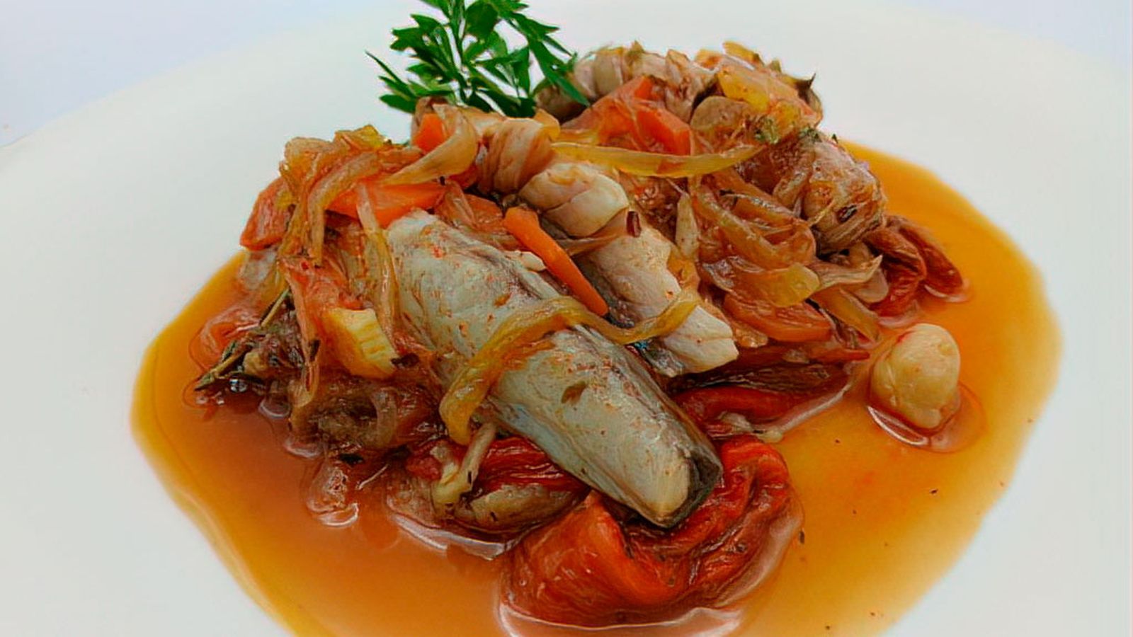 Cómetelo: Caballa en escabeche con aliño de garbanzos  28/04/26 PROMO