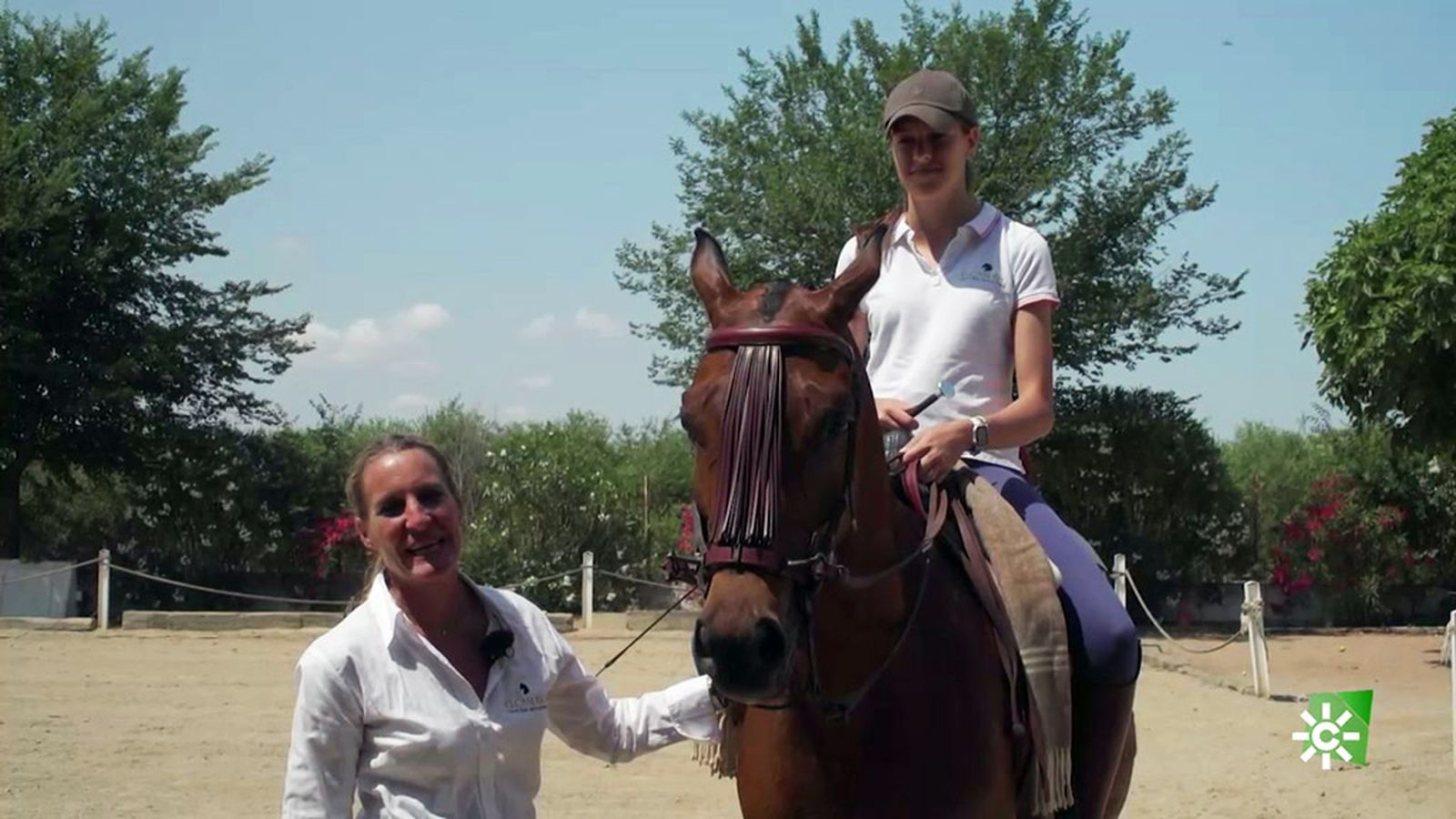 Movida por la pasión, Inmaculada Estévez dirige su propio centro ecuestre