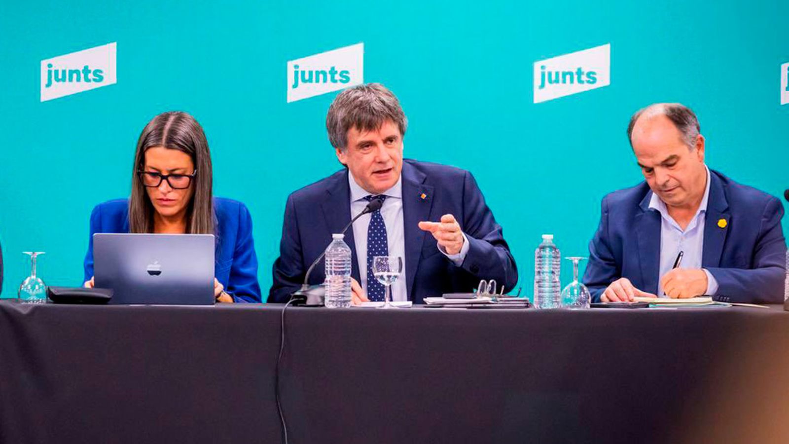 Puigdemont en junta directiva de Junts
