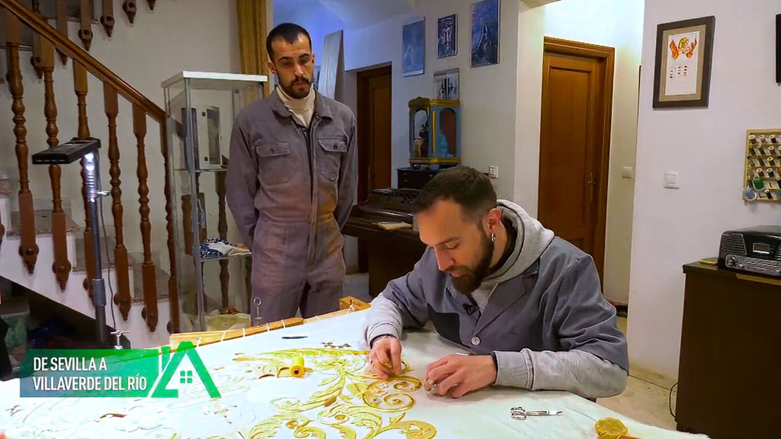 Francisco y Manuel encuentran inspiración para su arte en Villaverde del Río