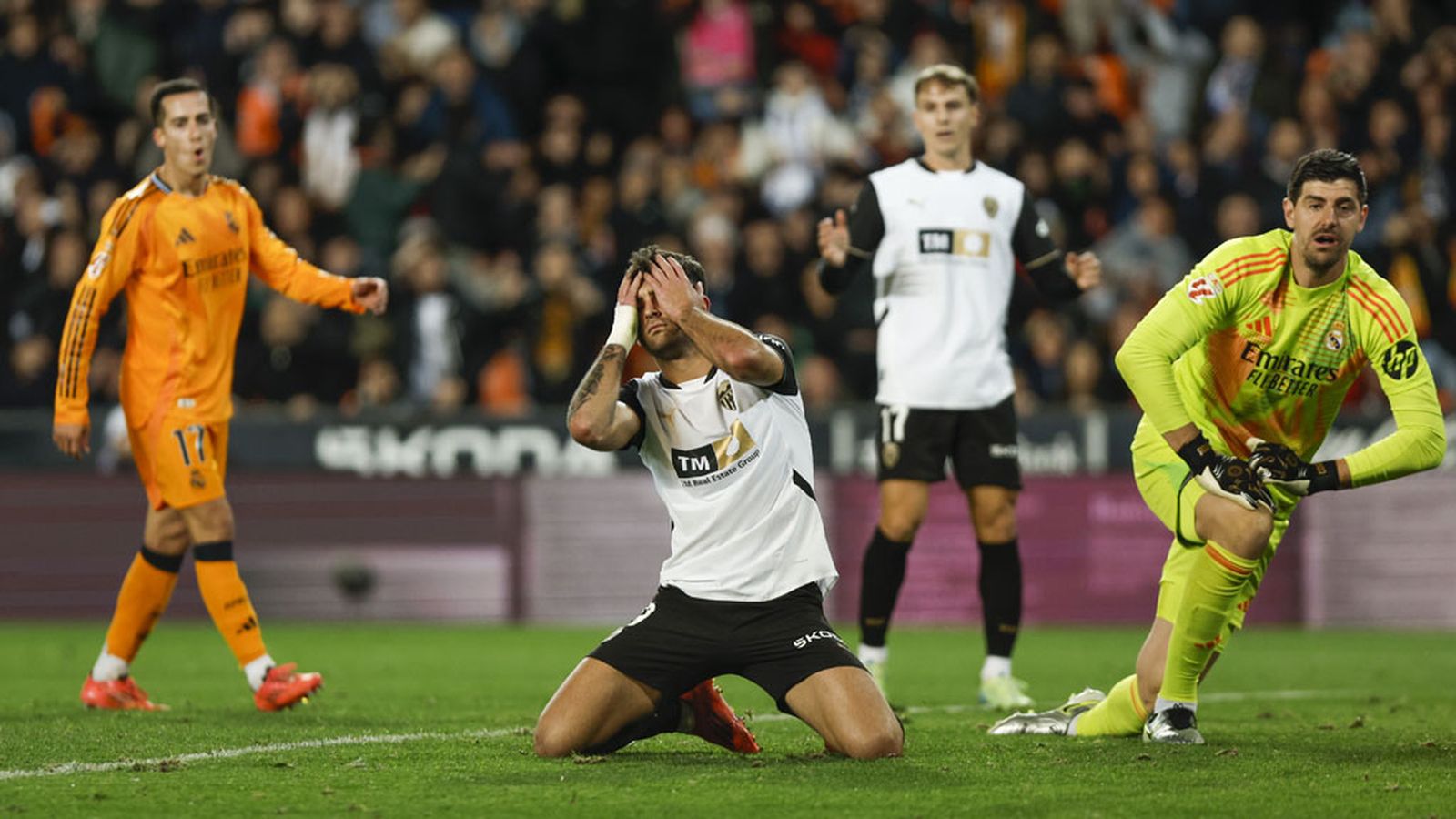 VAlencia Real Madrid Courtois