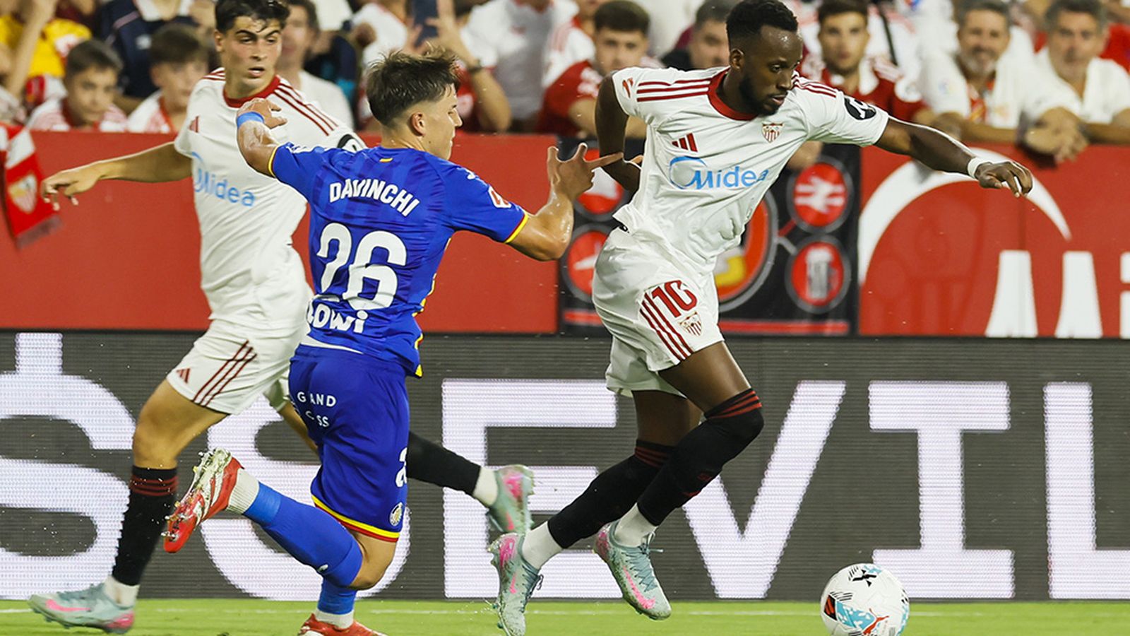 El Sevilla cae en su estreno en el Sánchez Pizjuán ante el Getafe