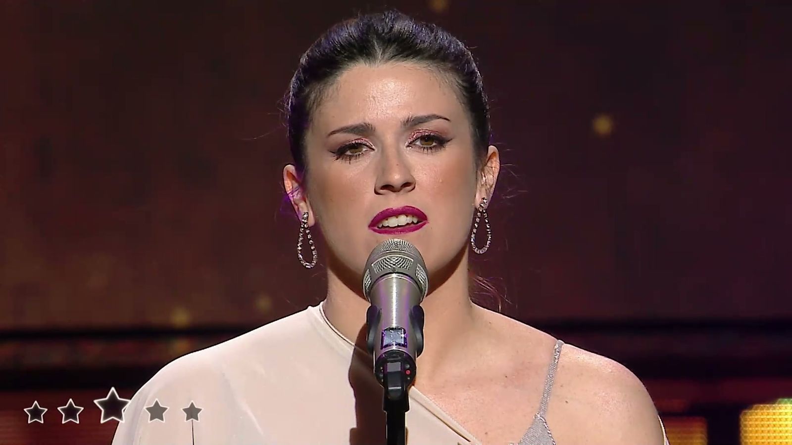 Sandra González resulta ganadora de la noche con un tema de Lady Gaga