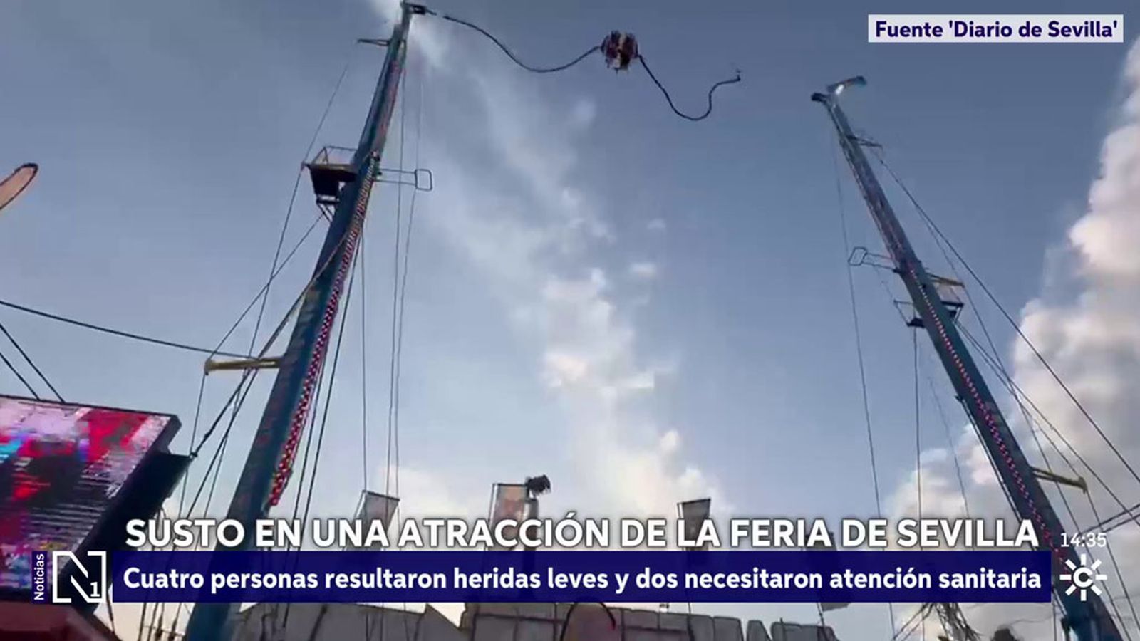 Cuatro heridos leves en el accidente de una atracción en la Feria de Sevilla