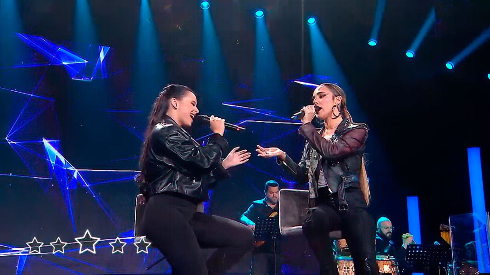 Mar Hernández y Cristie Sánchez suben la intensidad de los desafíos con 'Man in the mirror', de Michael Jackson