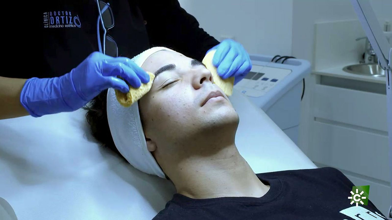 Consejos y rutinas del cuidado facial para hombres