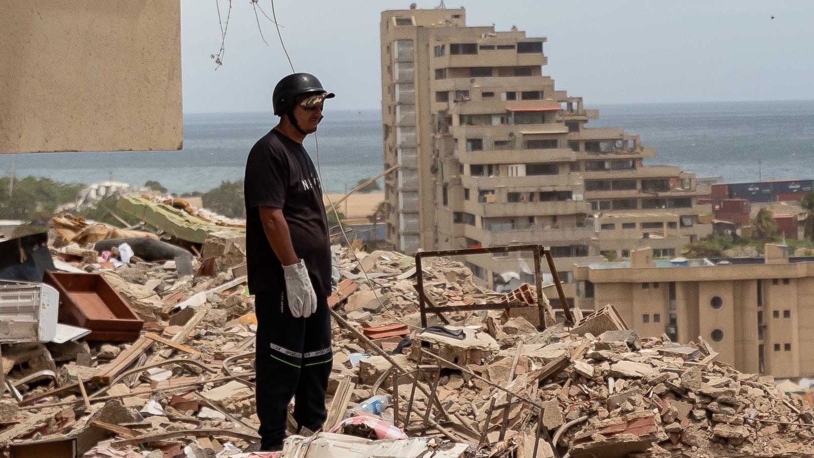 La UME mantiene la esperanza de rescatar más supervivientes en Venezuela