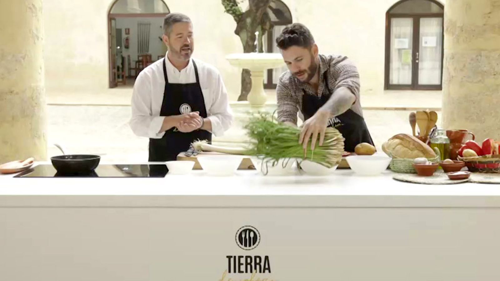 Abajao de espárragos, receta tradicional de Bornos y la Sierra de Cádiz