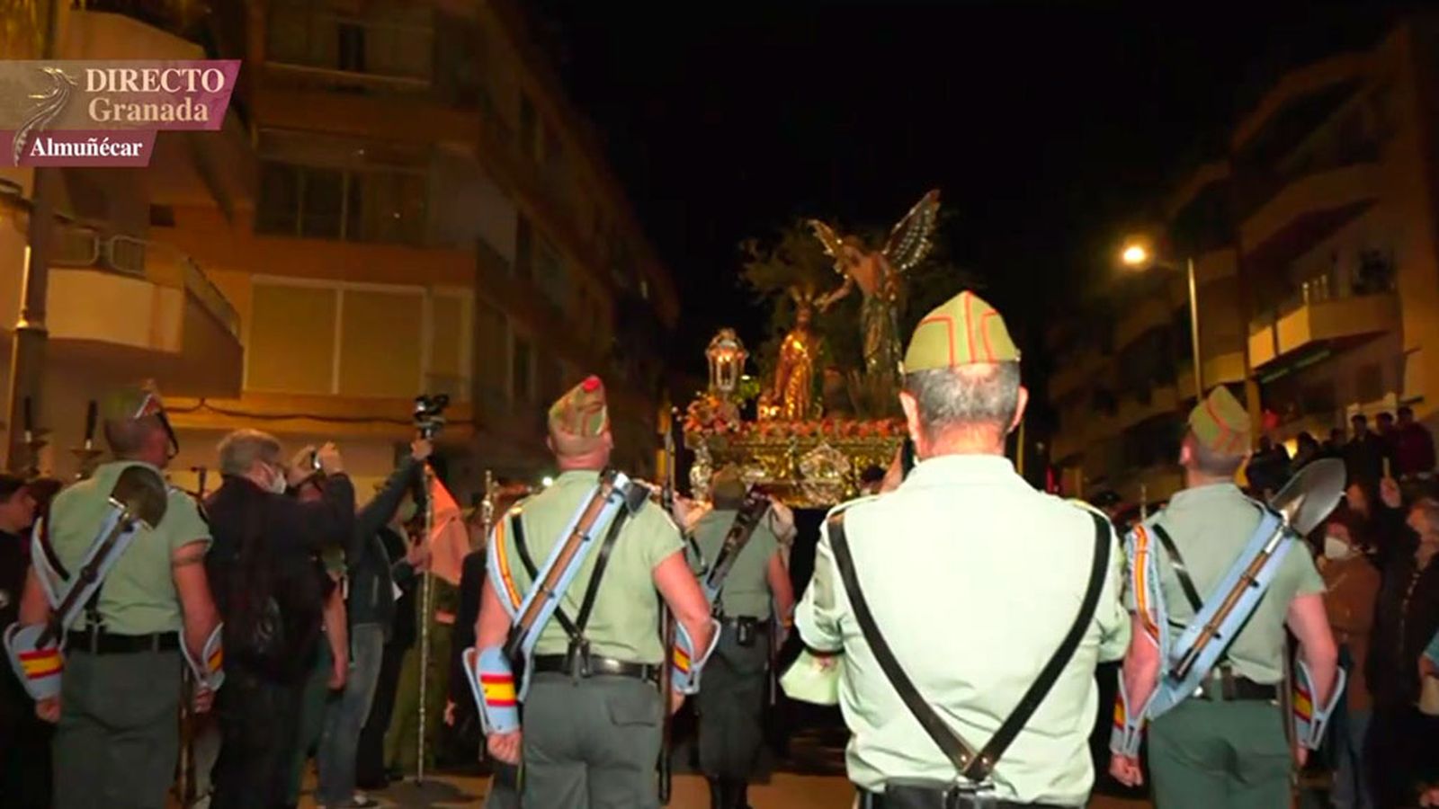 Así cantan los legionarios en Almuñécar al Señor de la Oración en el Huerto