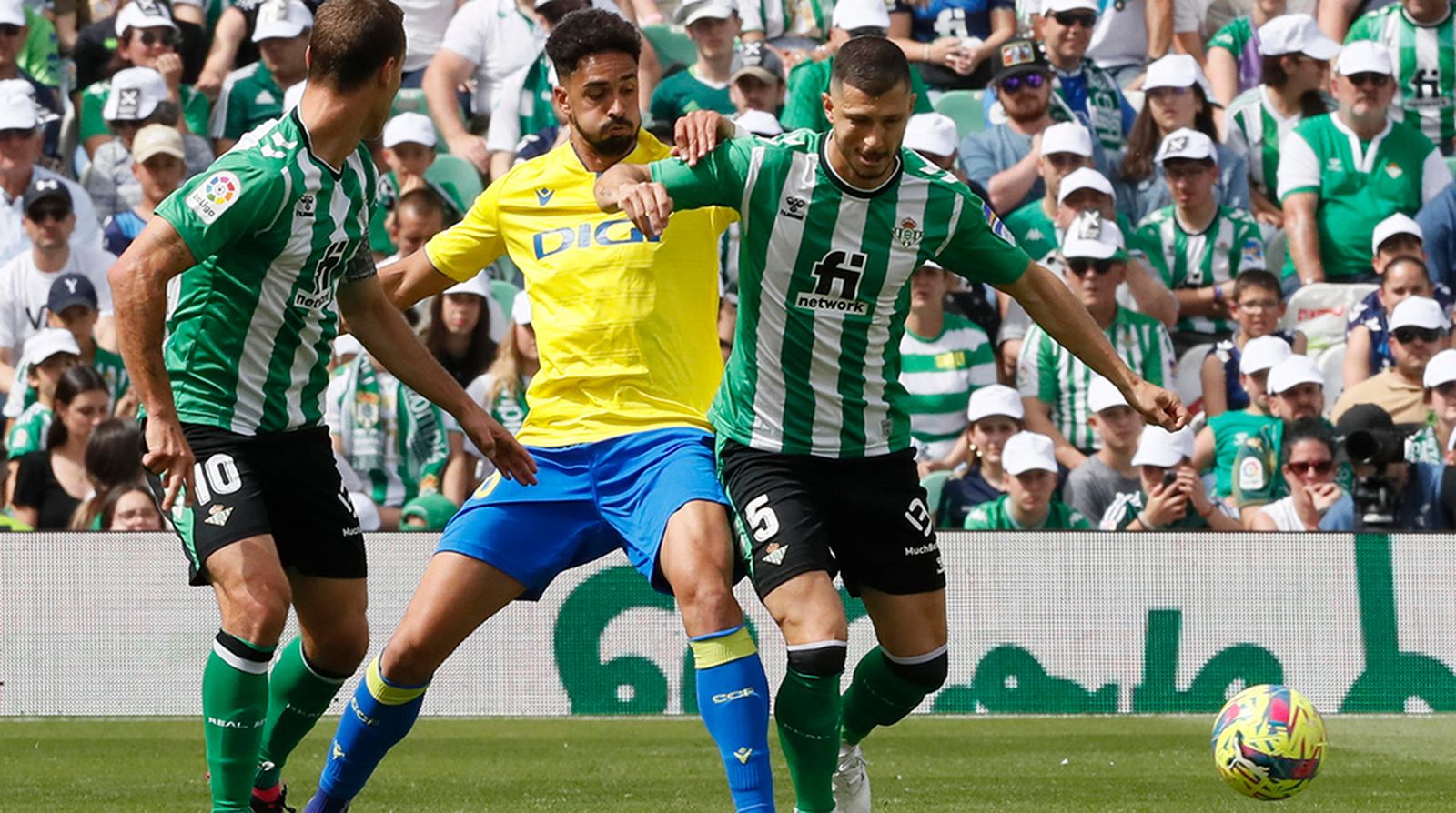 betis cadiz