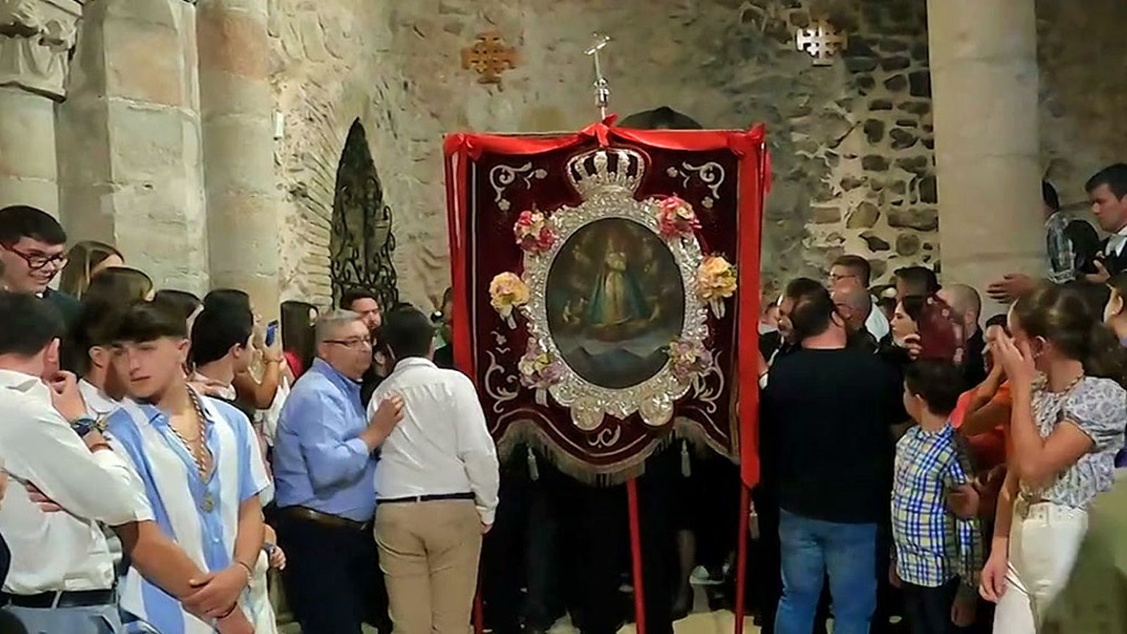'Pascuamayo' en Santisteban del Puerto, una particular fiesta que gira en torno a un cuadro