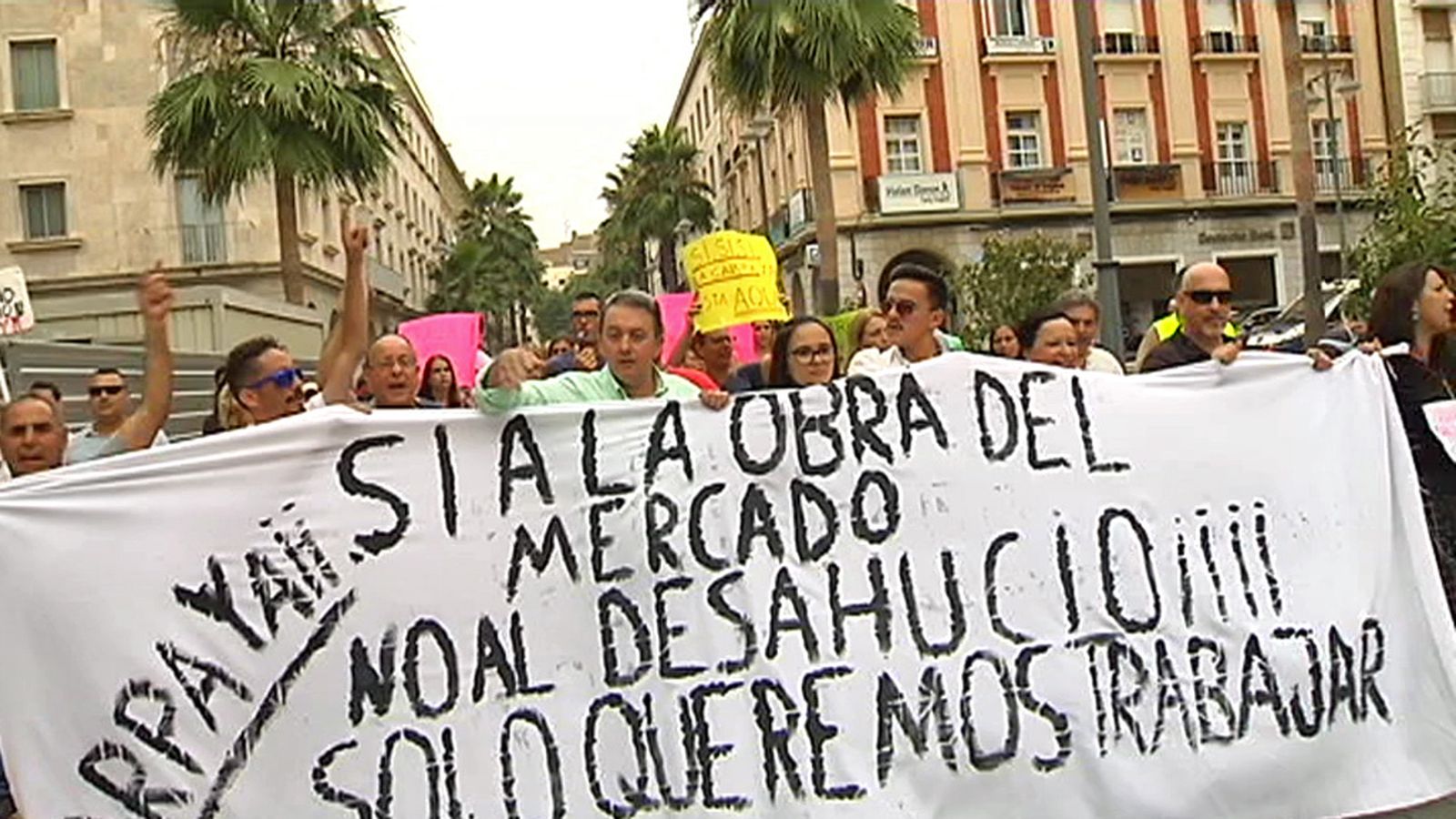 Protesta comerciantes mercado Huelva