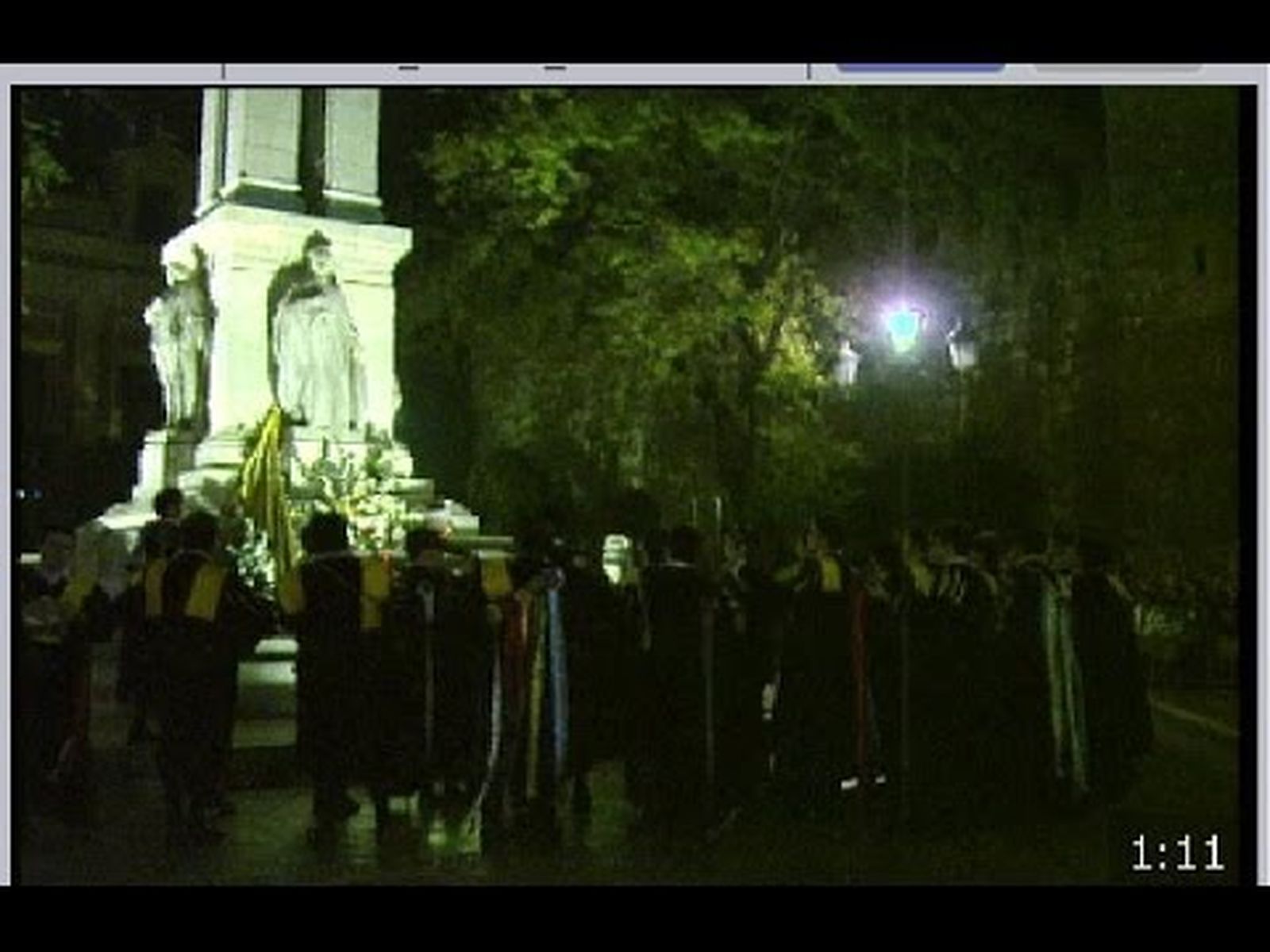 Ofrenda floral de la tuna en la víspera de la Inmaculada en Sevilla (1994)