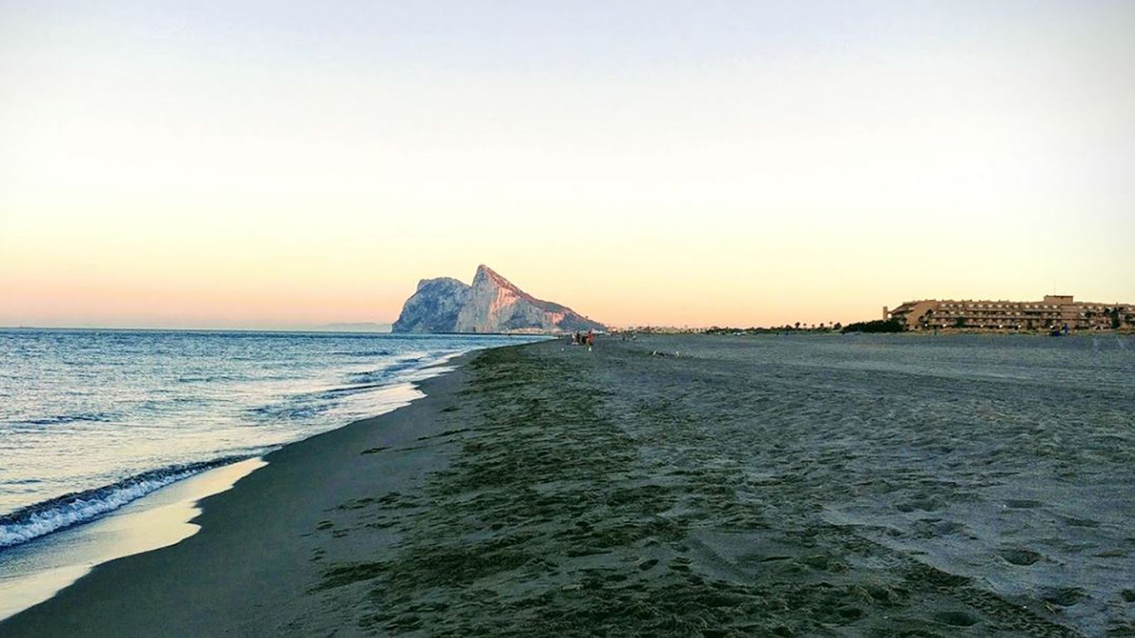 Playa El Burgo 1024
