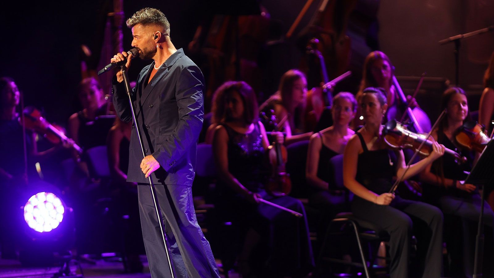 RICKY-MARTIN