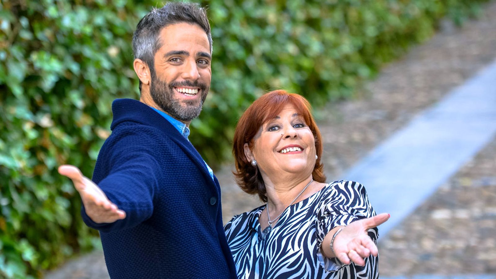 Escala Sur 1024x576 (Roberto Leal y mamá)