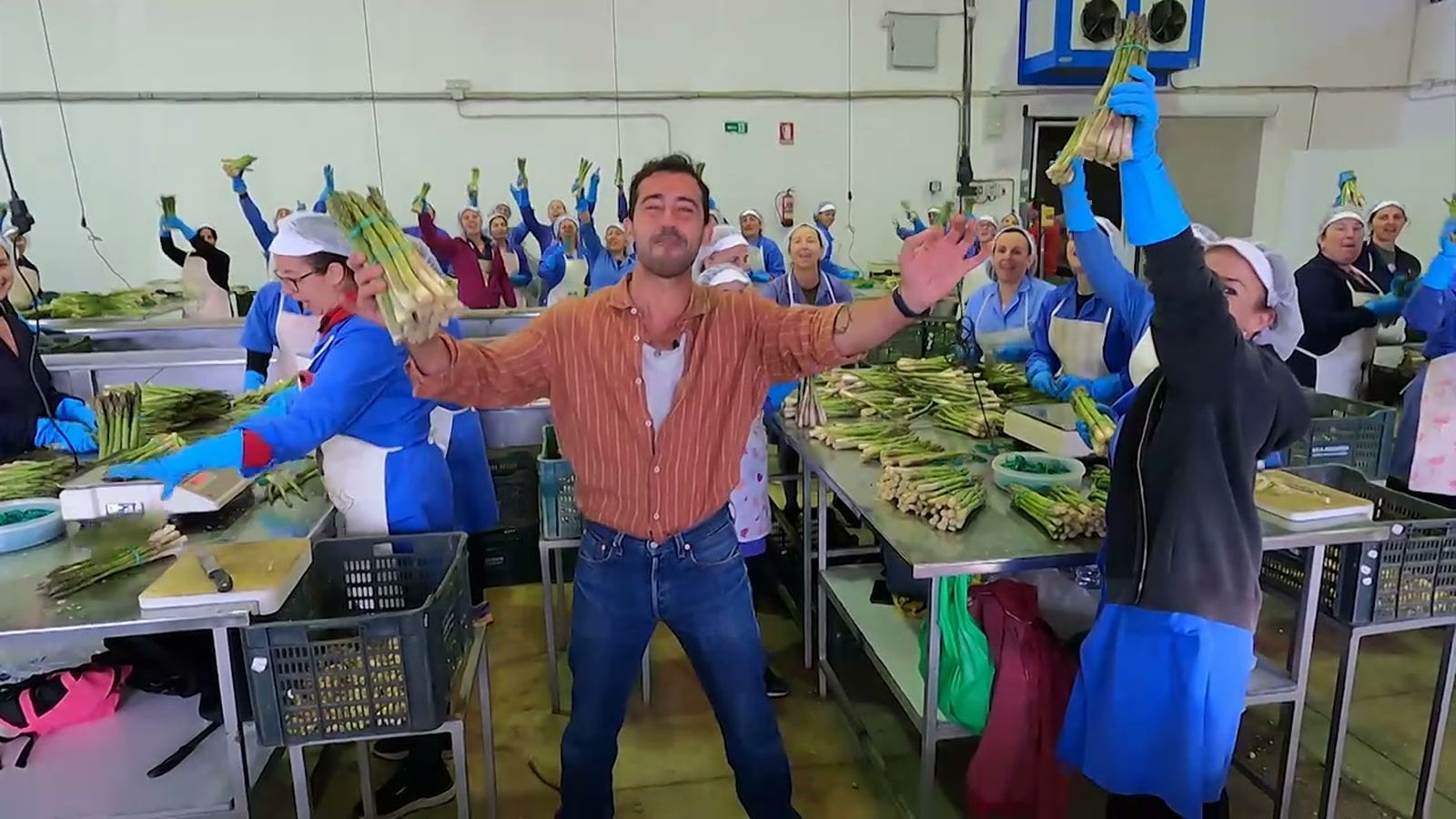 Alcalá del Valle promociona su producto estrella con la Feria del Espárrago