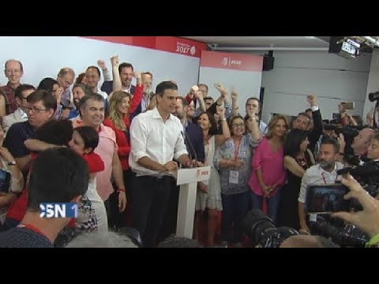 Pedro Sánchez gana la secretaría general del PSOE en las elecciones primarias del partido
