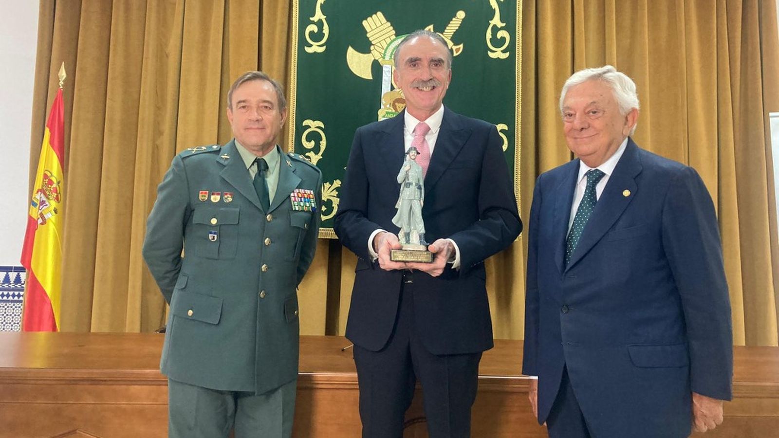 Premio Habecu, Juan y Medio, 17 noviembre