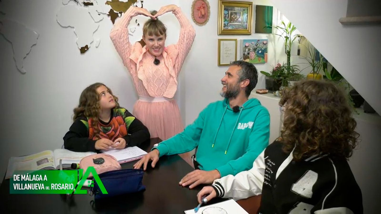 Ha creado una residencia de artistas en Villanueva del Rosario para acercar el arte a la gente