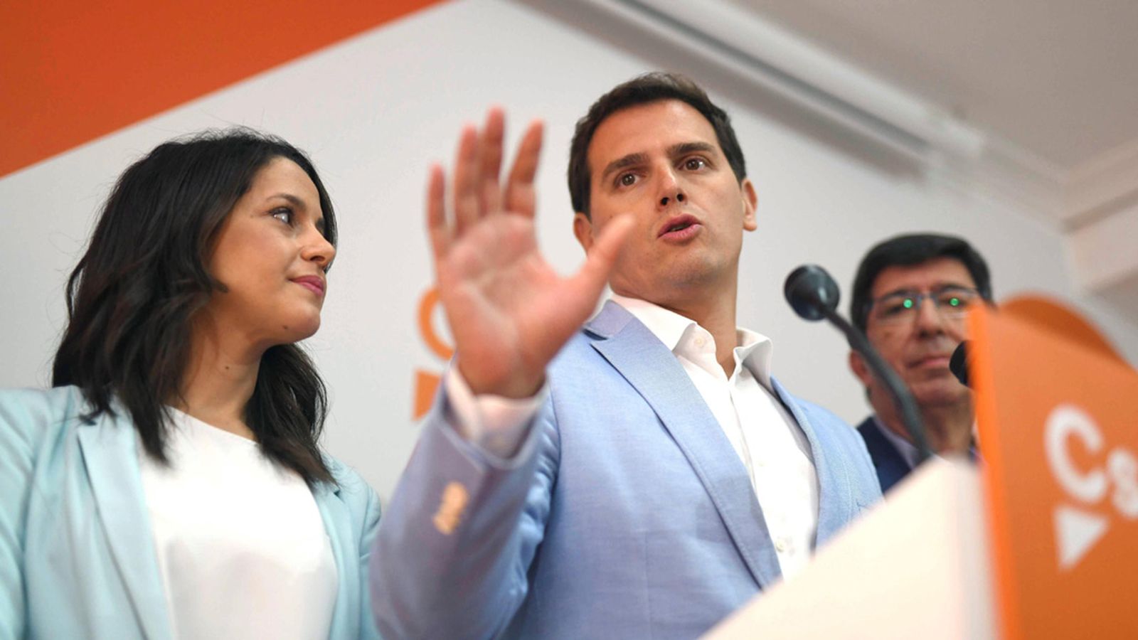 ciudadanos1024