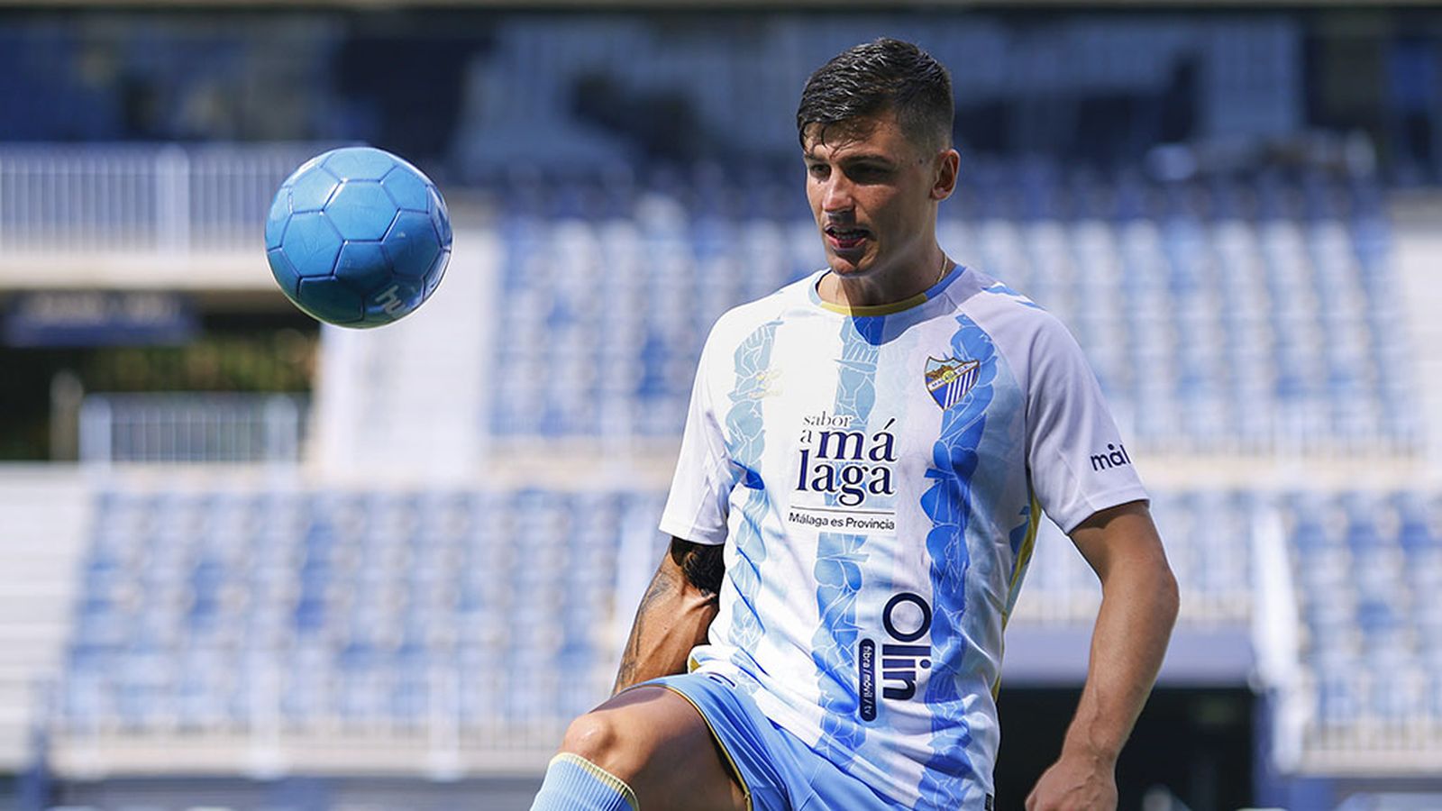 El Málaga incorpora al delantero Sergio Castel, su quinto fichaje
