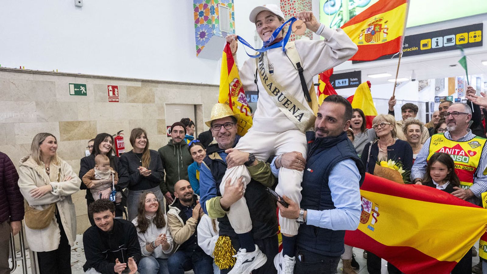 Llegada de Ana Alonso a Granada
