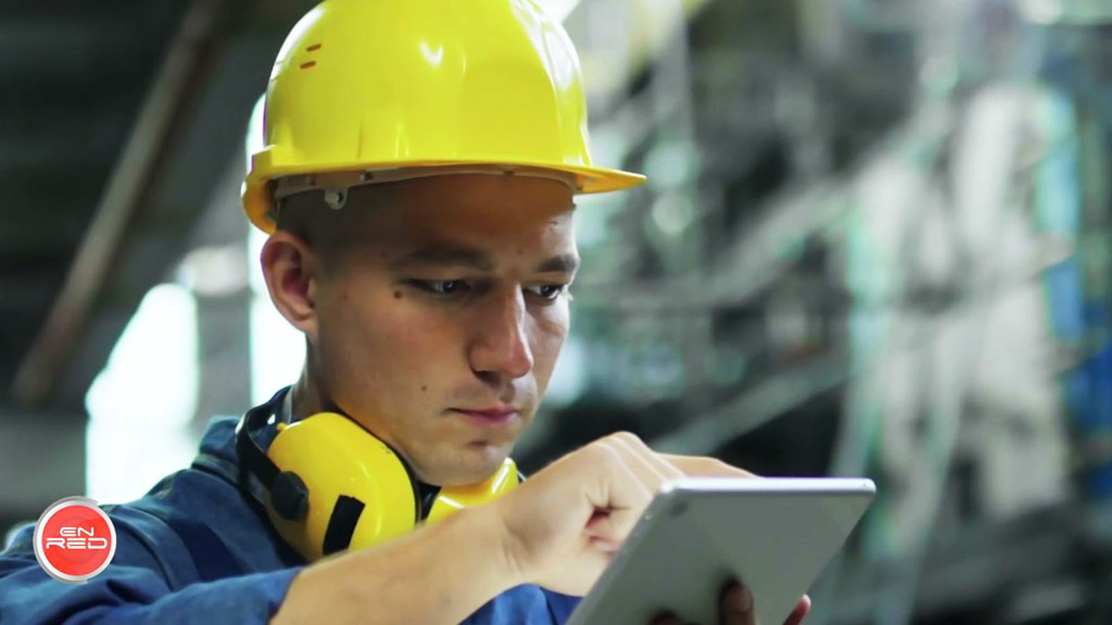 Si buscas trabajo, te contamos cómo estar al día en las nuevas tecnologías