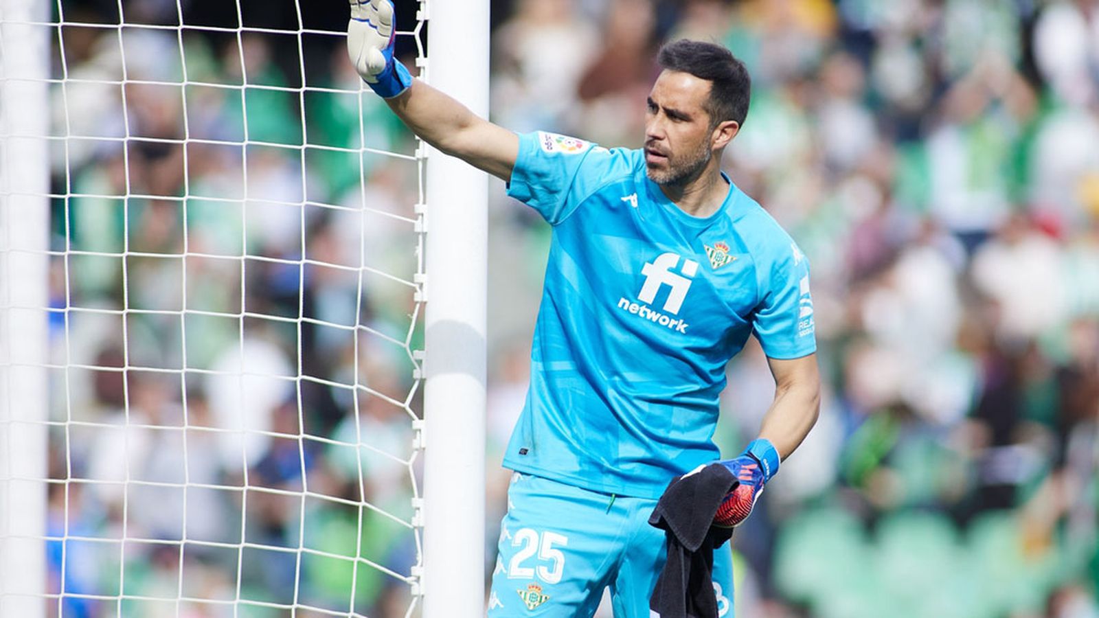 Claudio Bravo