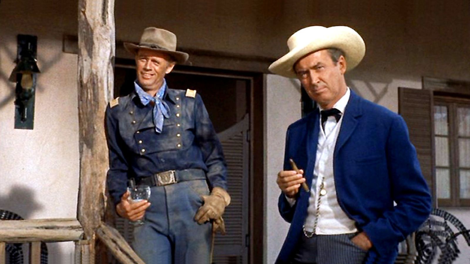 Comunicación Cine Dos cabalgan juntos