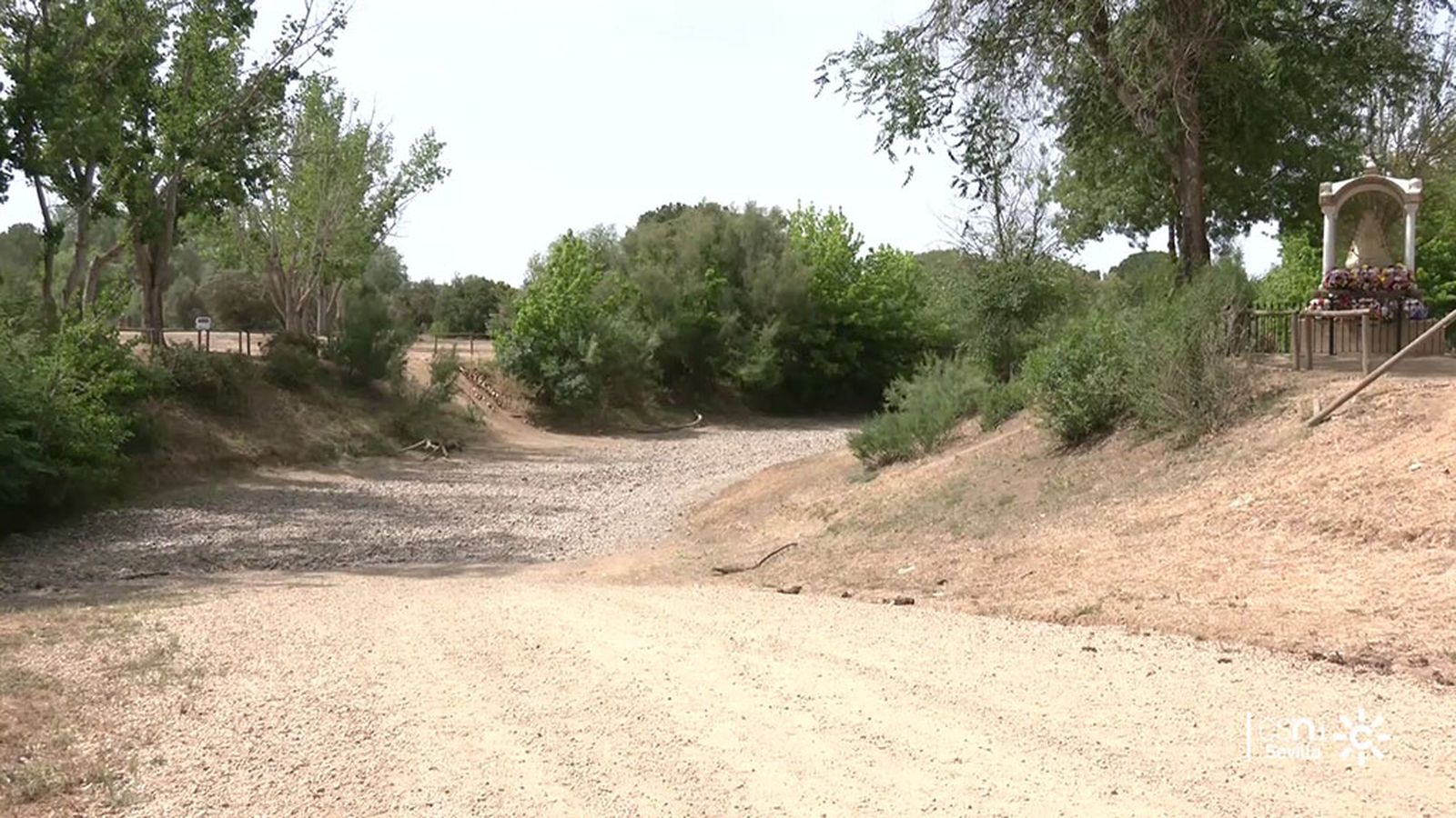 Piden agua para el Quema