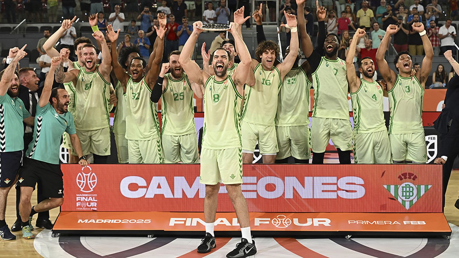 El Betis asciende a la Liga Endesa