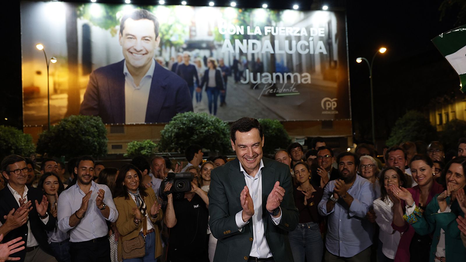 Moreno en la apertura de campaña en Sevilla